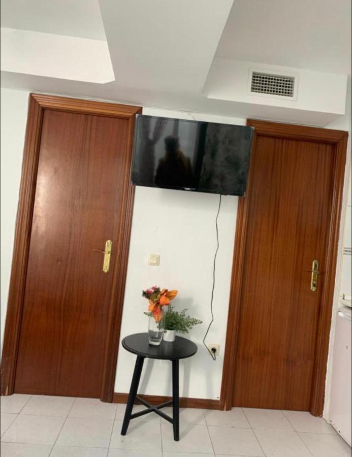 Centro Madrid Hortaleza Appartement Buitenkant foto